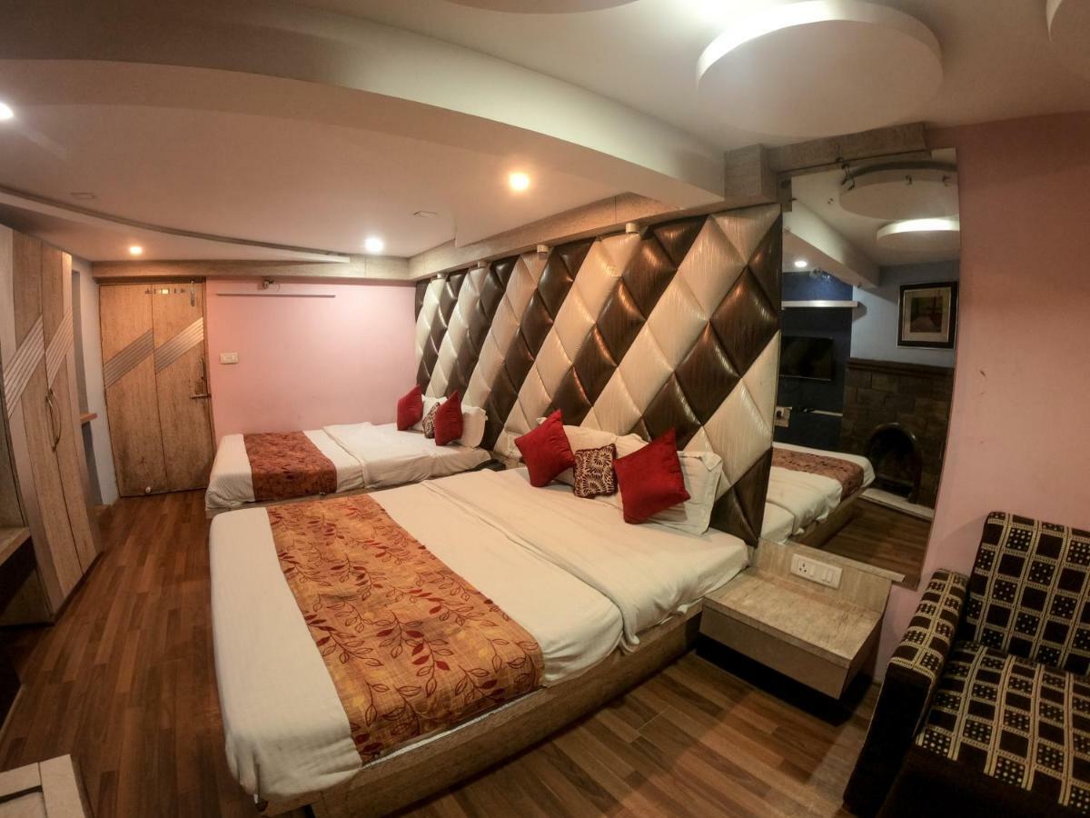 Hotel Broadway Annexe Darjeeling  Exterior photo